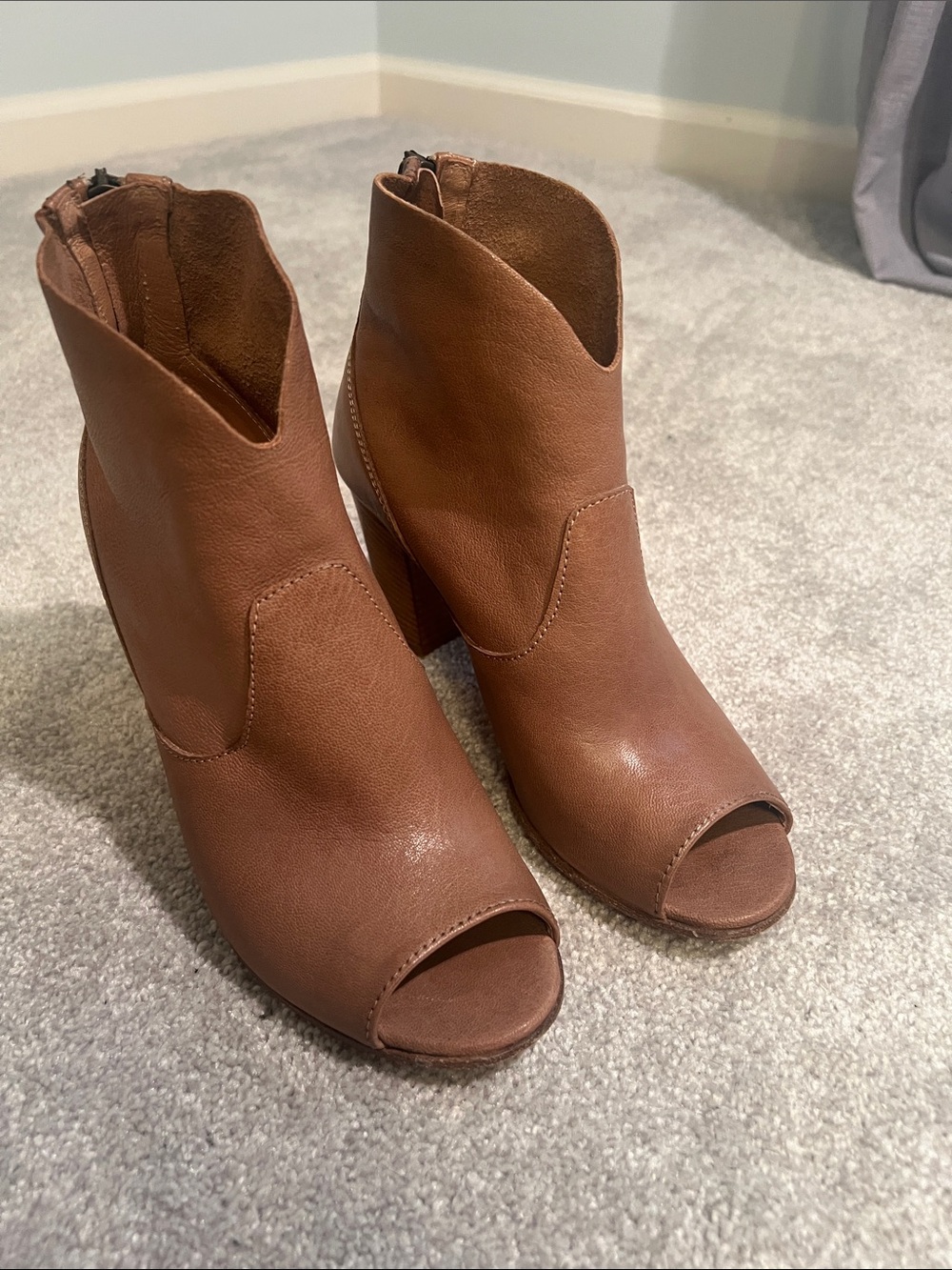 Tan Open-Toe Block Heel Ankle Booties Made in Italy